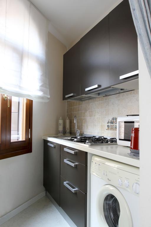 Sarai Apartments Венеция Экстерьер фото